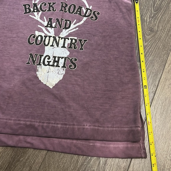 Maurices Back roads and country Nights top Medium tank top - Picture 10 of 11